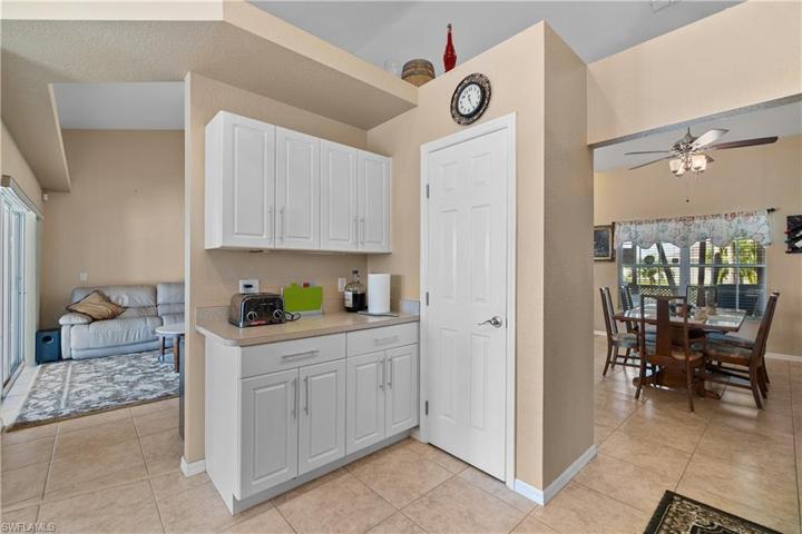 2533 NW 22nd PL, CAPE CORAL FL 33993