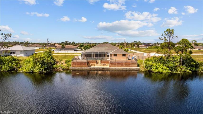 2533 NW 22nd PL, CAPE CORAL FL 33993