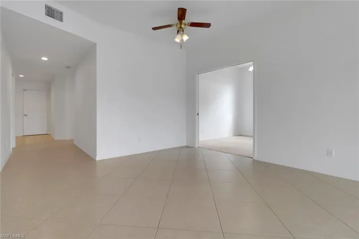 13910  Eagle Ridge Lakes  DR, Fort Myers, FL 33912