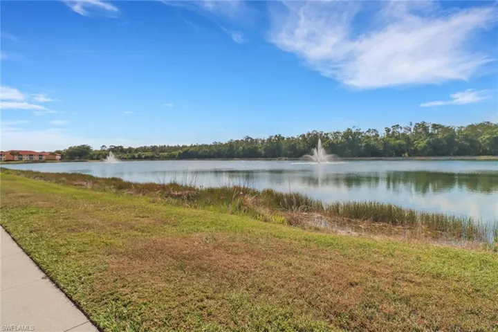 13910  Eagle Ridge Lakes  DR, Fort Myers, FL 33912