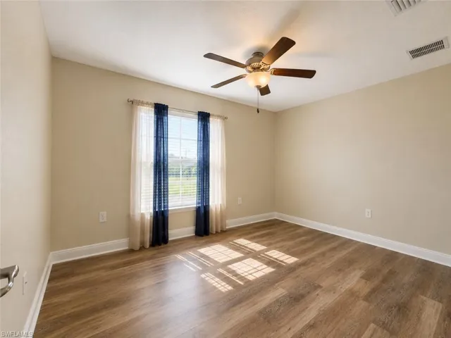 2600 Nw 1st Pl, Cape Coral, Florida 33993