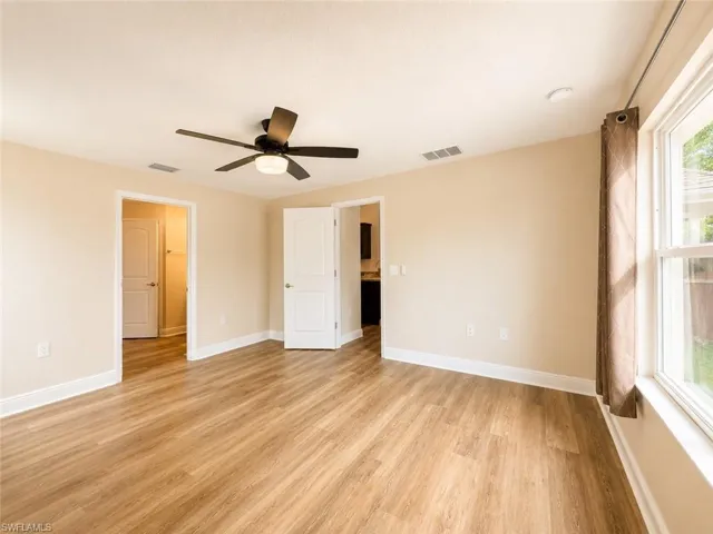 2600 Nw 1st Pl, Cape Coral, Florida 33993