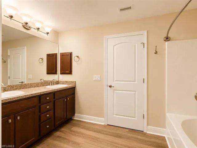 2600 Nw 1st Pl, Cape Coral, Florida 33993