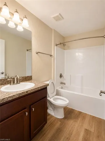 2600 Nw 1st Pl, Cape Coral, Florida 33993