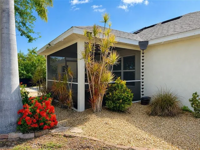 2600 Nw 1st Pl, Cape Coral, Florida 33993