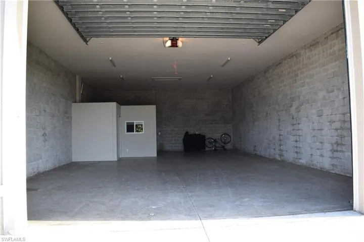 1217 SW 13th TER, CAPE CORAL FL 33991