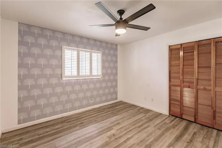 602  105th N AVE, Naples, FL 34108