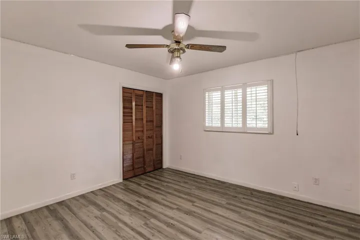 602  105th N AVE, Naples, FL 34108