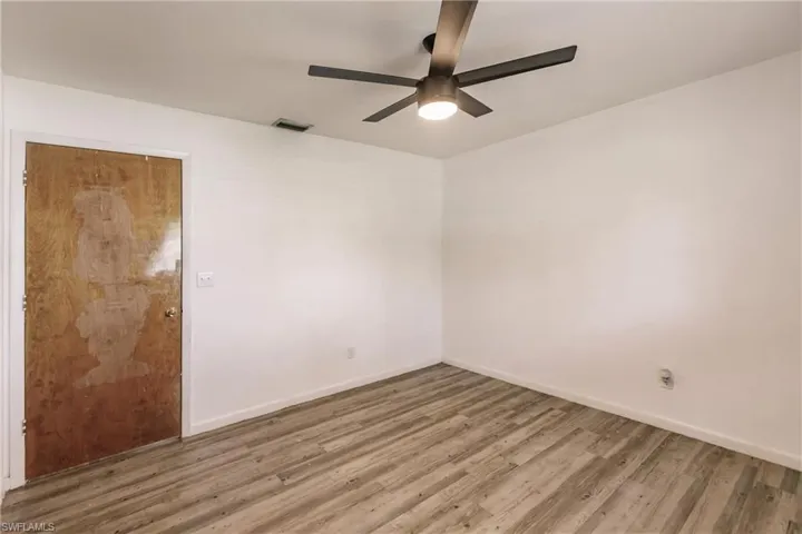 602  105th N AVE, Naples, FL 34108
