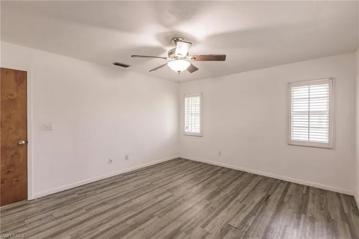 602  105th N AVE, Naples, FL 34108