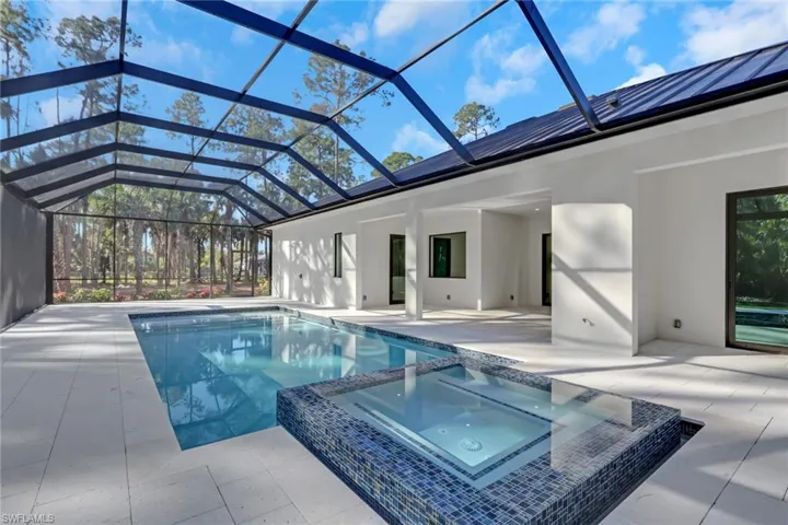 1618 19th St Sw, Naples, Florida 34117