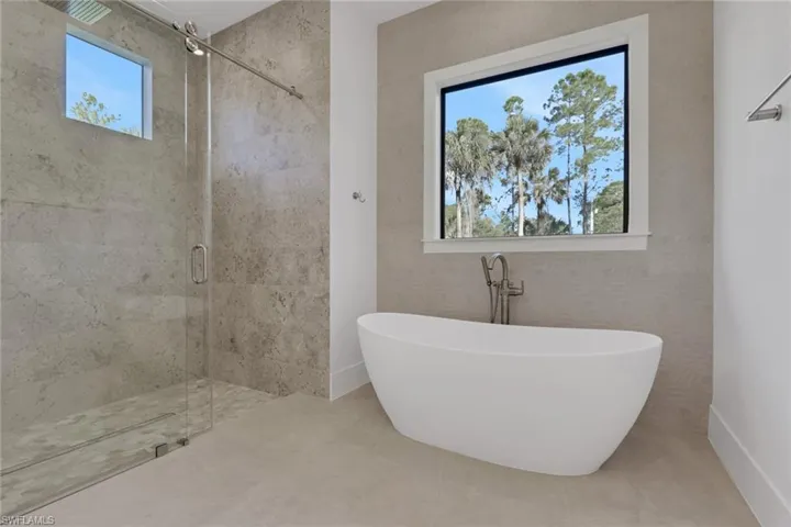 1618 19th St Sw, Naples, Florida 34117