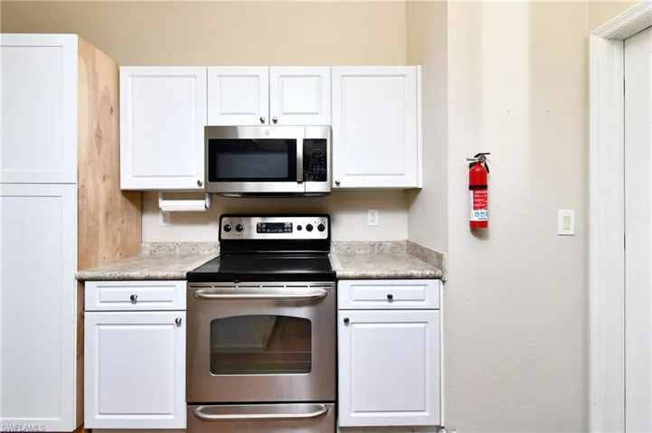 1708 Hibiscus Ave, Lehigh Acres, Florida 33972