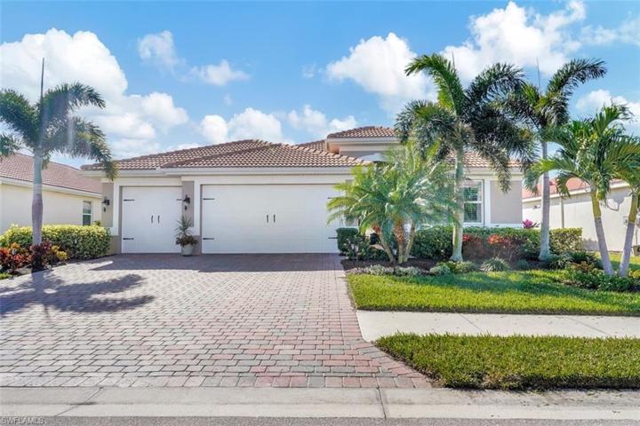 2923  Sunset Pointe  CIR, Cape Coral, FL 33914