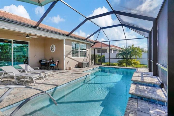 2923  Sunset Pointe  CIR, Cape Coral, FL 33914