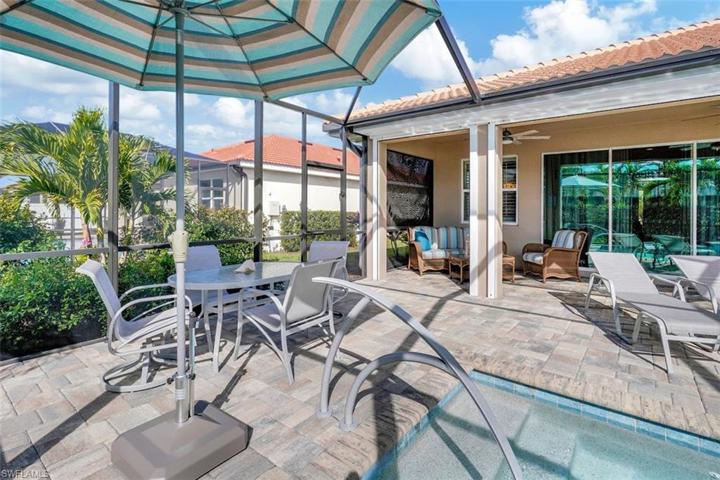 2923  Sunset Pointe  CIR, Cape Coral, FL 33914
