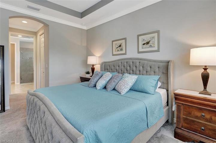 2923  Sunset Pointe  CIR, Cape Coral, FL 33914