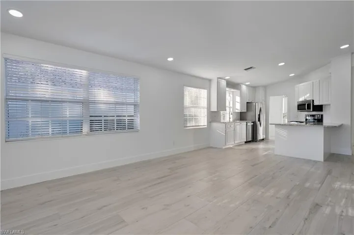 4768  San Carlo  CT, Naples, FL 34109