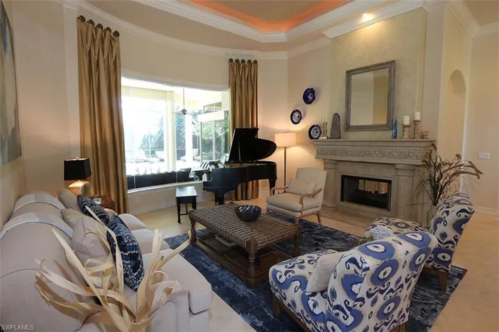 1824 Crayton Rd, Naples, Florida 34102