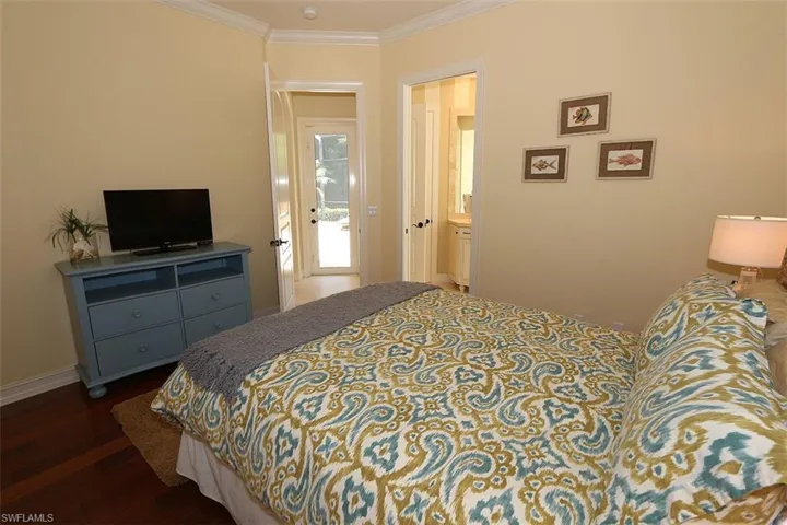 1824 Crayton Rd, Naples, Florida 34102