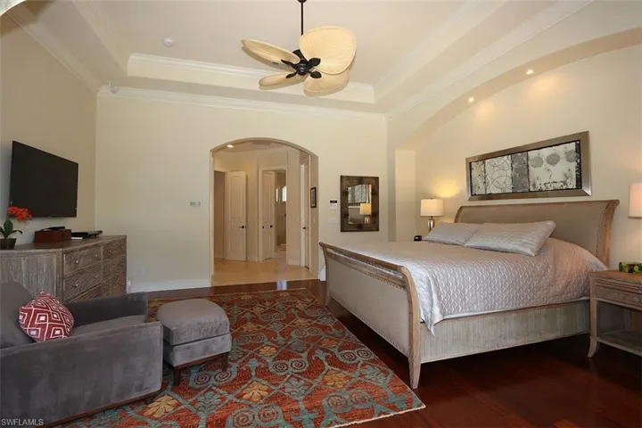 1824 Crayton Rd, Naples, Florida 34102