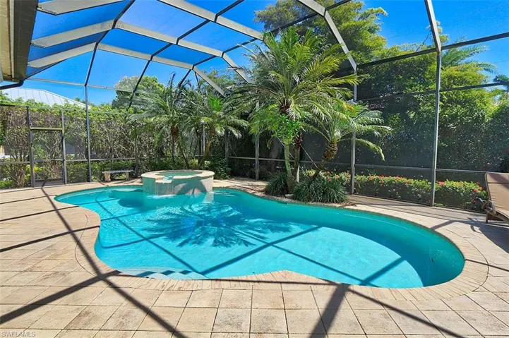 1824 Crayton Rd, Naples, Florida 34102