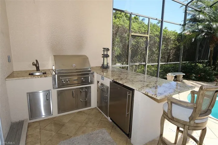 1824 Crayton Rd, Naples, Florida 34102