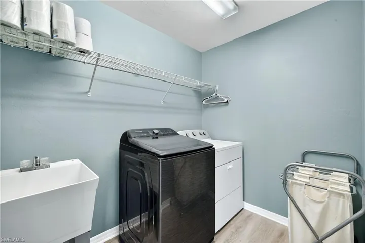 10970 Glenhurst St, Fort Myers, Florida 33913