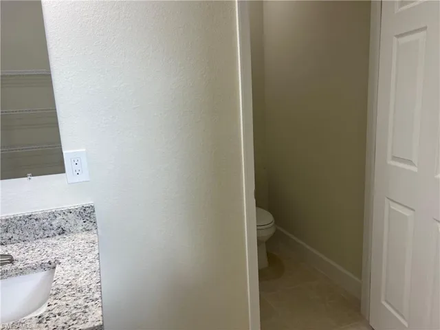 15 W 9th  ST, Lehigh Acres, FL 33972