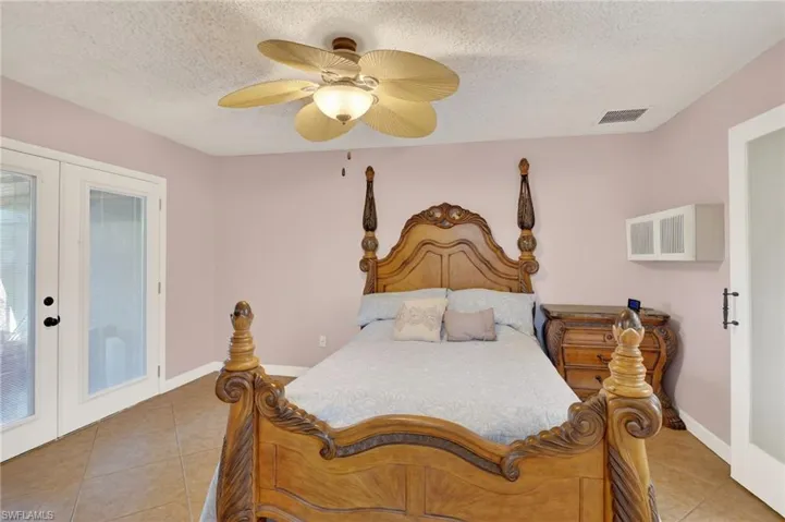 17313 Birchwood Ln, Fort Myers, Florida 33908