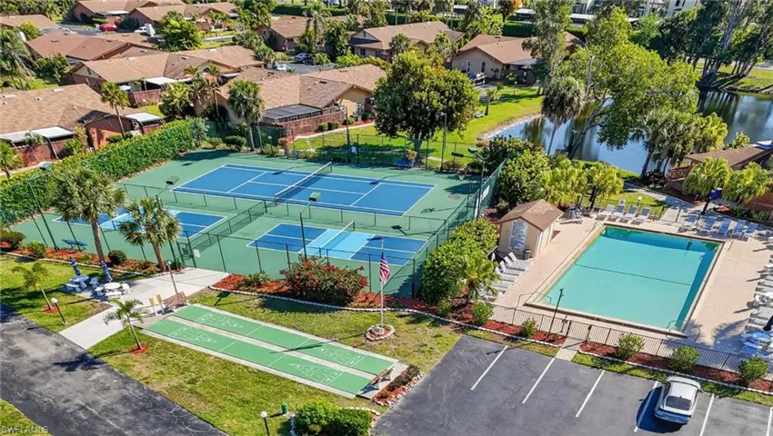 17313 Birchwood Ln, Fort Myers, Florida 33908