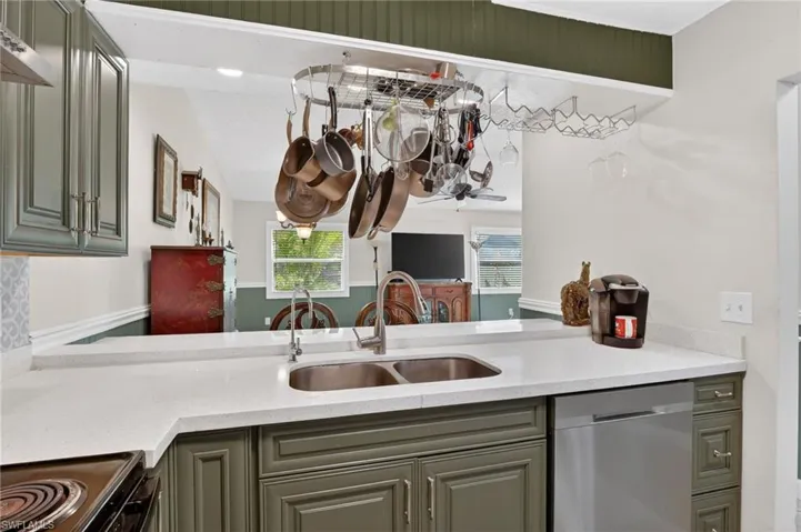 17313 Birchwood Ln, Fort Myers, Florida 33908