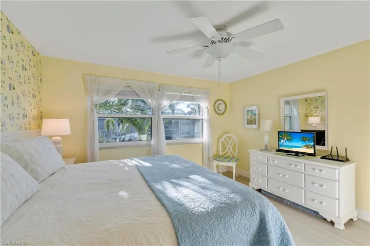 Large double windows to let the sunshine in