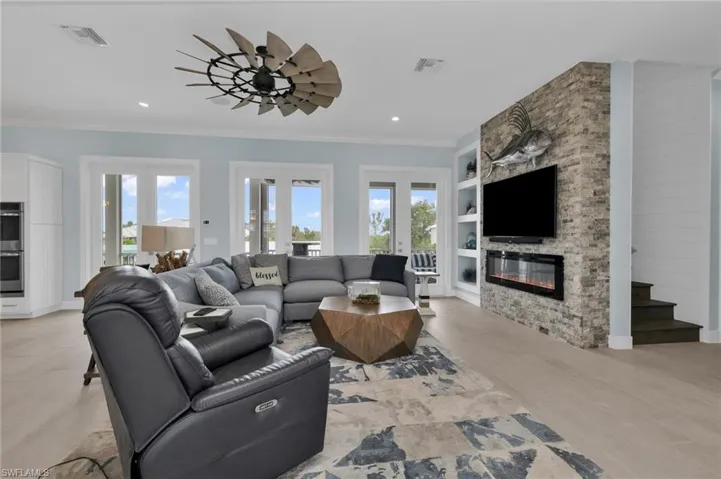 24216  Yacht Club  BLVD, Punta Gorda, FL 33955