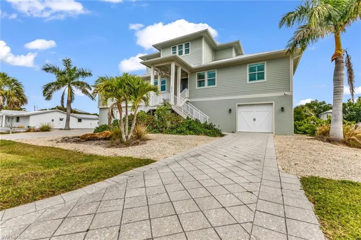 24216  Yacht Club  BLVD, Punta Gorda, FL 33955