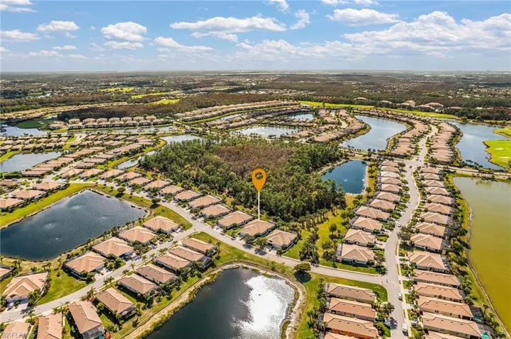 10706  Cetrella  DR, Fort Myers, FL 33913