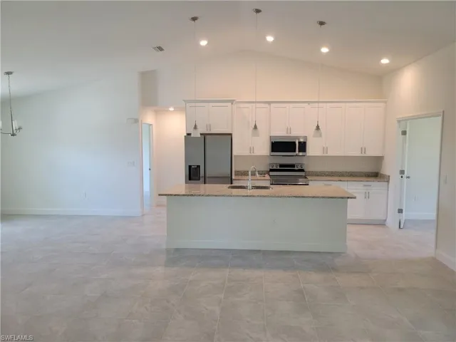 109 plainview ST, LEHIGH ACRES FL 33974