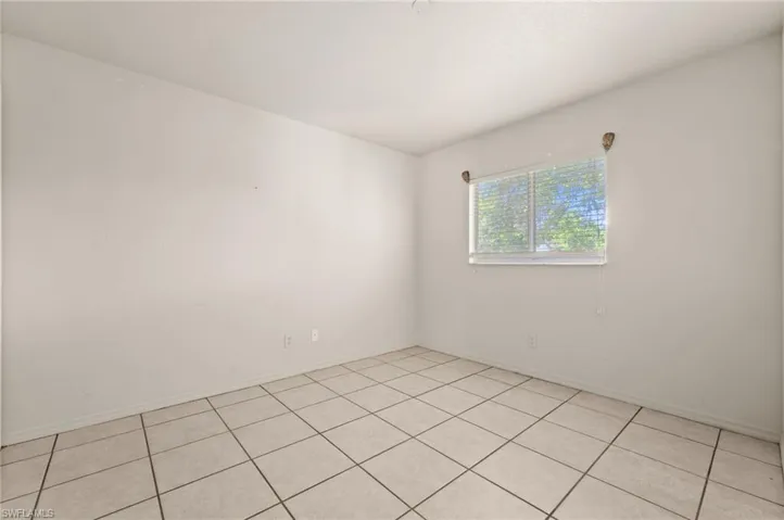 1417 Ne 3rd Ter, Cape Coral, Florida 33909