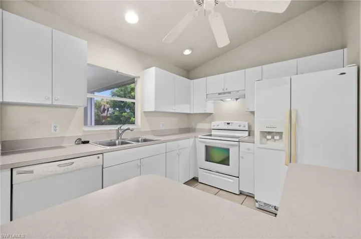 1417 Ne 3rd Ter, Cape Coral, Florida 33909