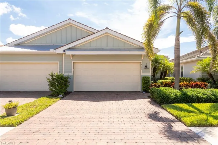 14888  Edgewater  CIR, Naples, FL 34114