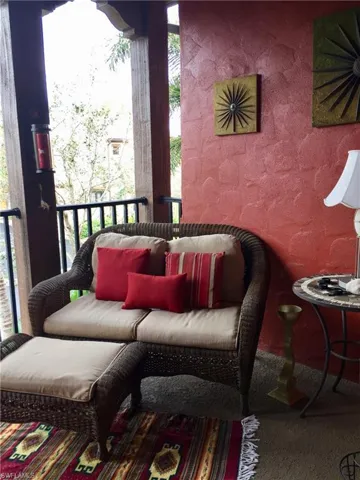 9126 Chula Vista St 12301, Naples, Florida 34113