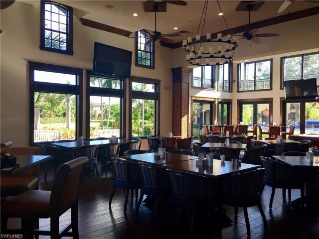 Pub Restaurant