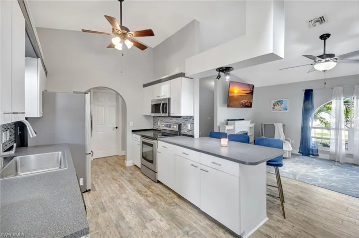 314 Se 19th St, Cape Coral, Florida 33990