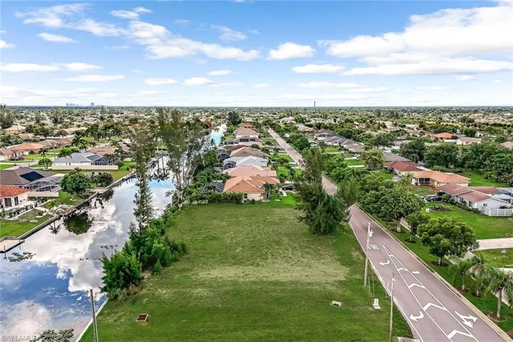 Wide canal views.