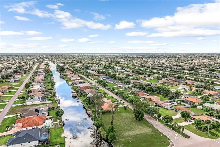 119 Aviation Pkwy, Cape Coral, Florida 33904