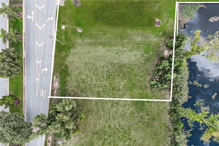 119 Aviation Pkwy, Cape Coral, Florida 33904