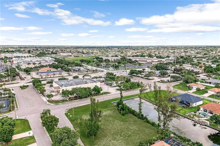 119 Aviation Pkwy, Cape Coral, Florida 33904