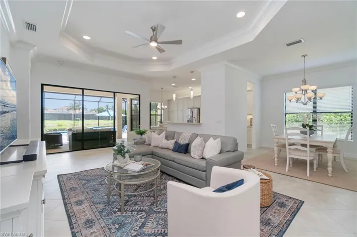 4063  Aspen Chase  DR, Naples, FL 34119