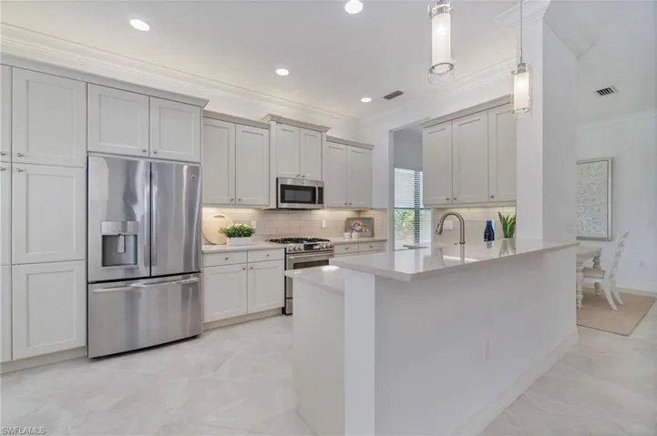 4063  Aspen Chase  DR, Naples, FL 34119