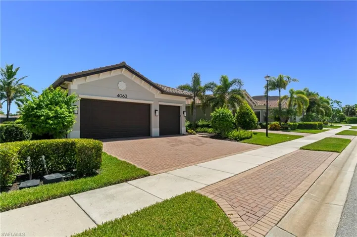 4063  Aspen Chase  DR, Naples, FL 34119
